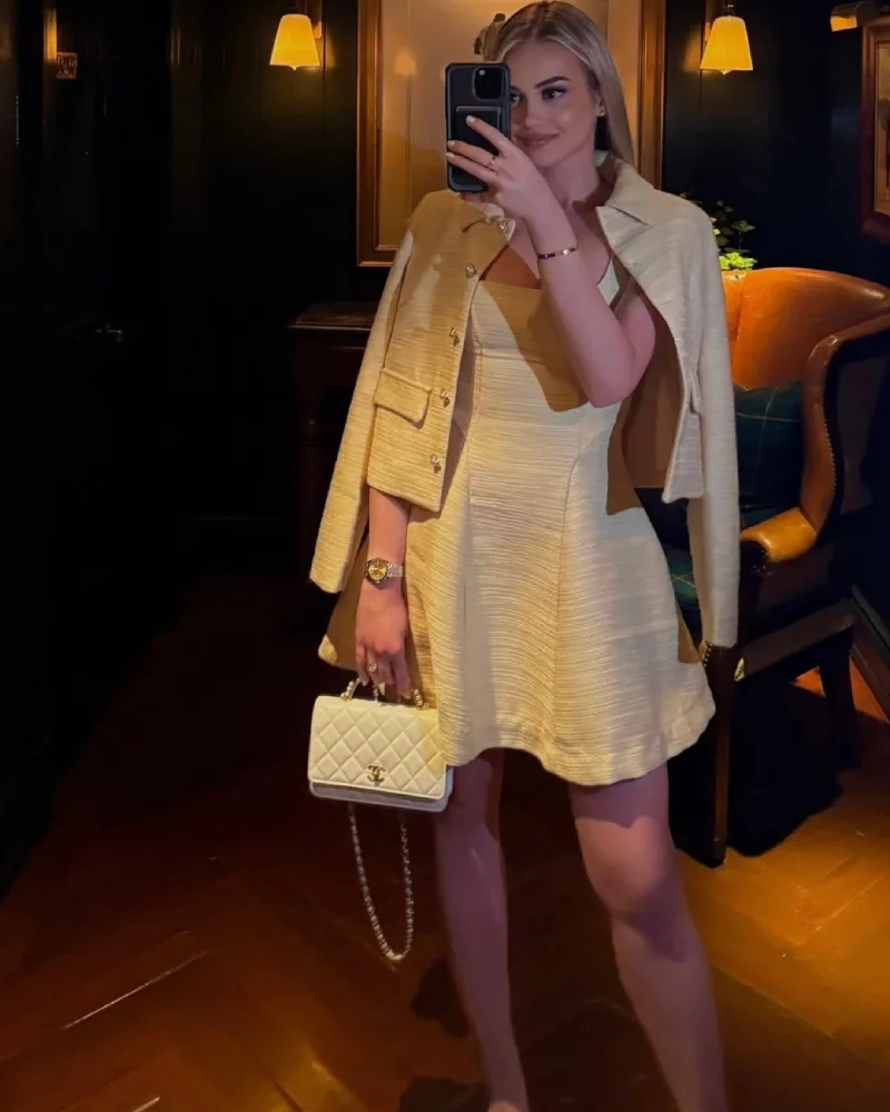 THE COLOR STATEMENT Ngjyrat që po dominojnë feed-et ne figurat influencuese shqiptare (34)