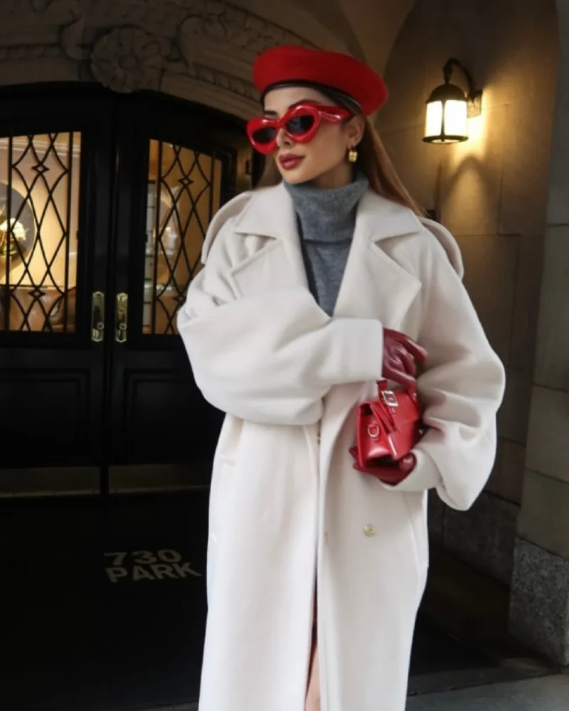 THE COLOR STATEMENT Ngjyrat që po dominojnë feed-et ne figurat influencuese shqiptare (38)